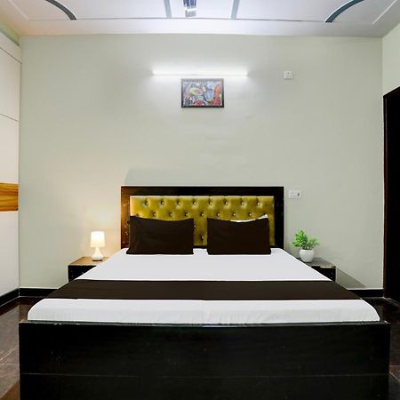 Hotel O Grand Epic Inn Нойда Экстерьер фото